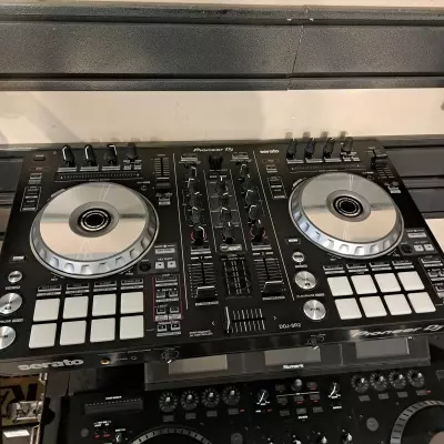 Pioneer - DDJ-SR2